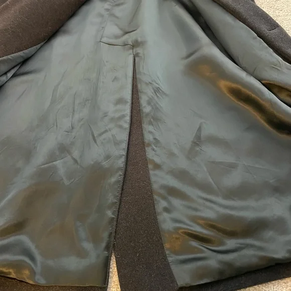 Vintage Hugo Boss Men’s Pure Wool Coat Made in Italy Size 38R